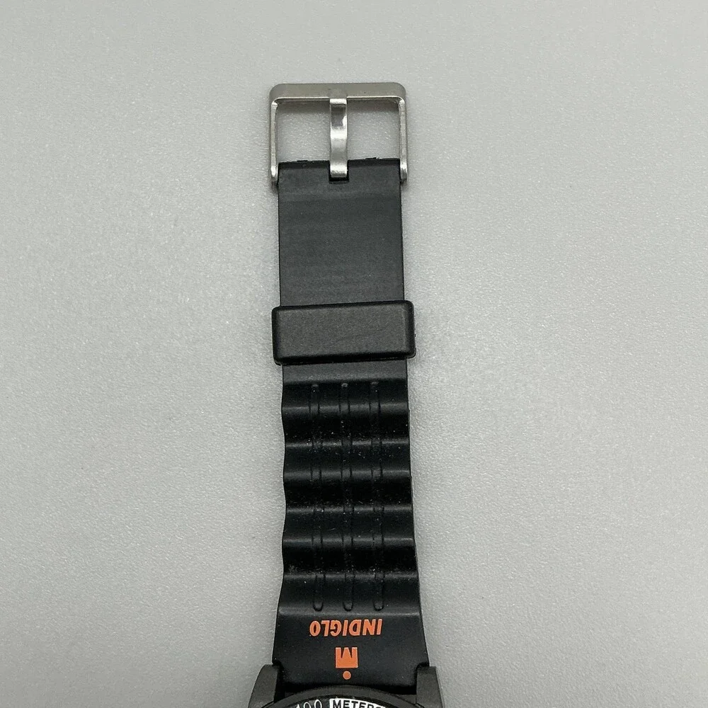 Vintage Timex Ironman Triathlon Mens Watch 44mm Gray Digital 100 Lap Indiglo